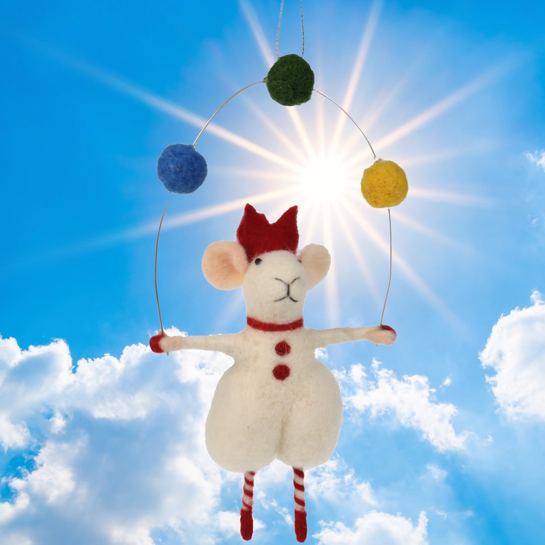 ❤ kleine jonglierende Filzmaus ❤ Filzmäuschen Maus Mäuse ❤ Mäusedame Dekorationsfigur CLARISSA
